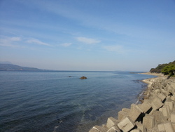 青い海・鬼池港