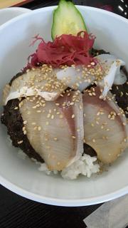 お昼は・・・