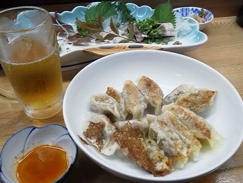お寿司屋さんの餃子☆