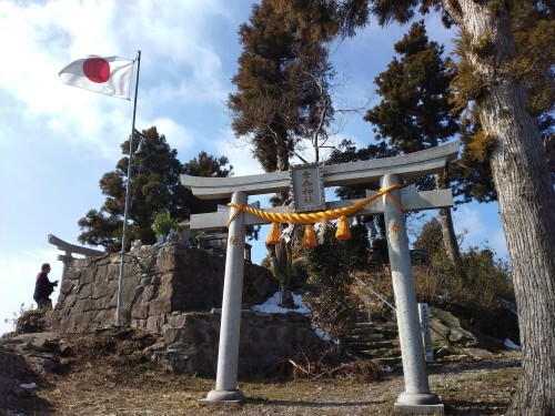 初詣は倉岳神社へ