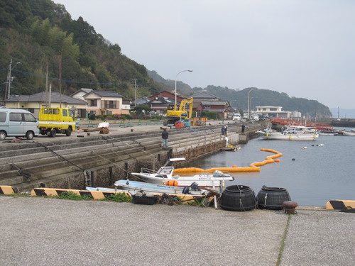 浮桟橋工事中