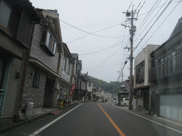 チロリン村長さんの