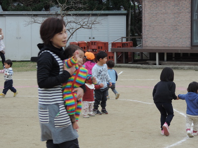 抱っこで走ろう