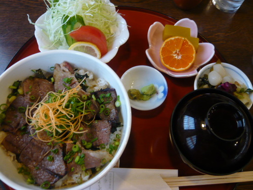 丼丼ﾌｪｱｰに行って来ました。