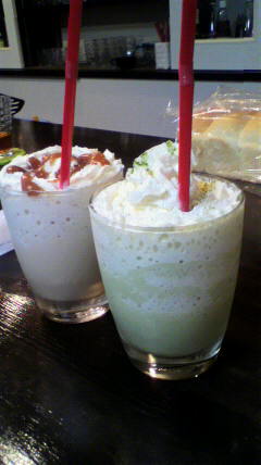 cafe　IROHA　さんへ(*^^)v